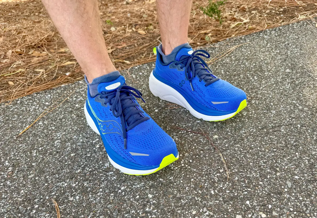 Saucony Hurricane 25 on my feet - sizing and fit advice