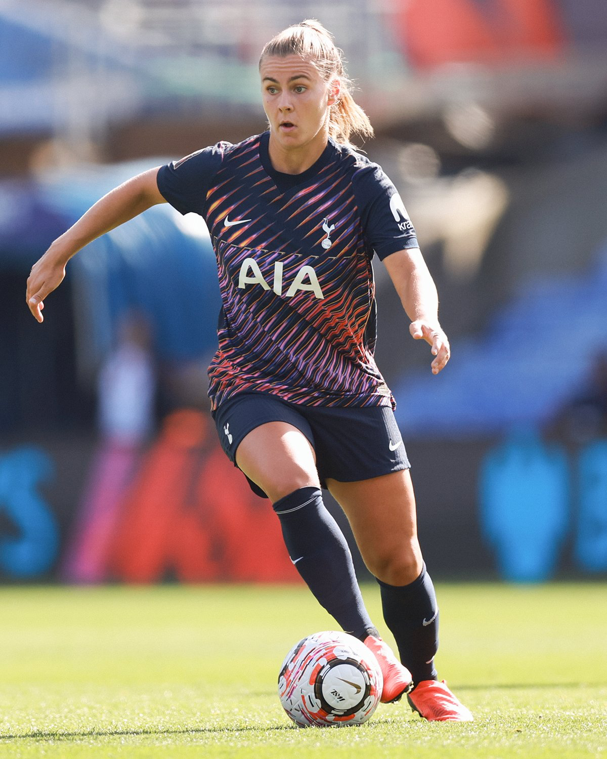 Victoria Pelova pivots over the ball.