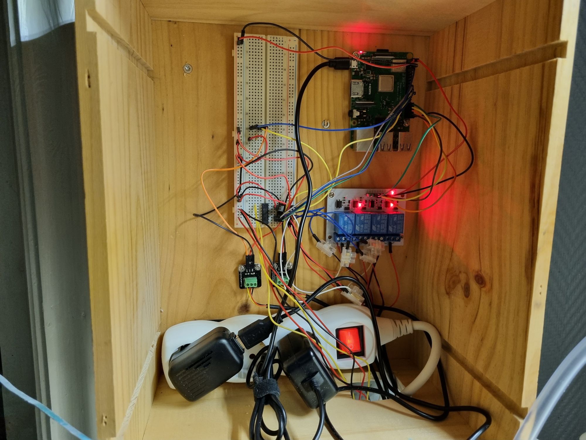 Picture of wiring for watering irrigation system