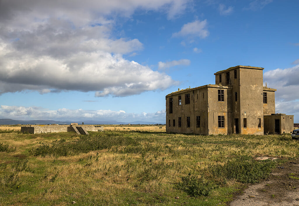 derelict