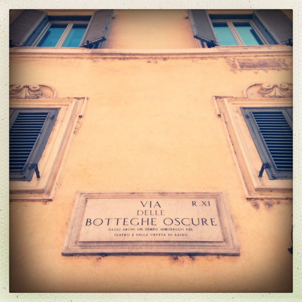 rue des boutiques obscures