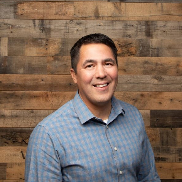 Sealaskas Chief Executive To Depart