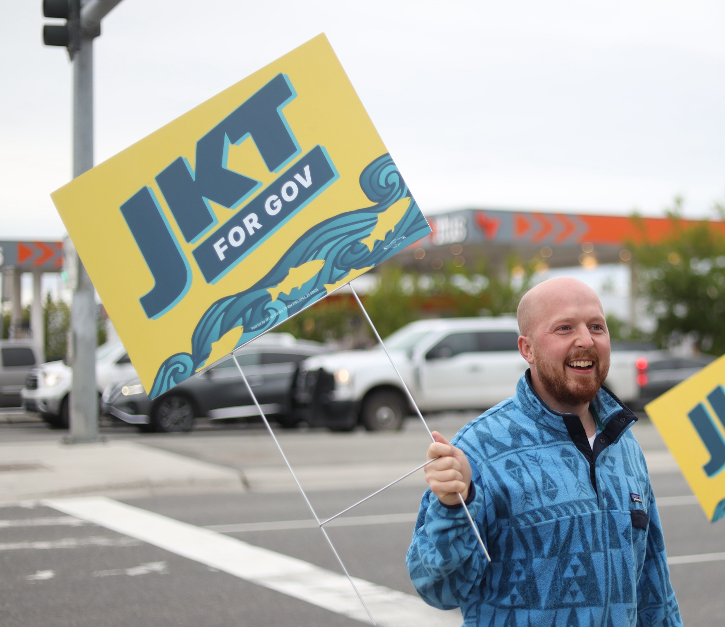 Fractured GOP field, candidate's improbable rise could clear path for a Democrat in Alaska governor's mansion