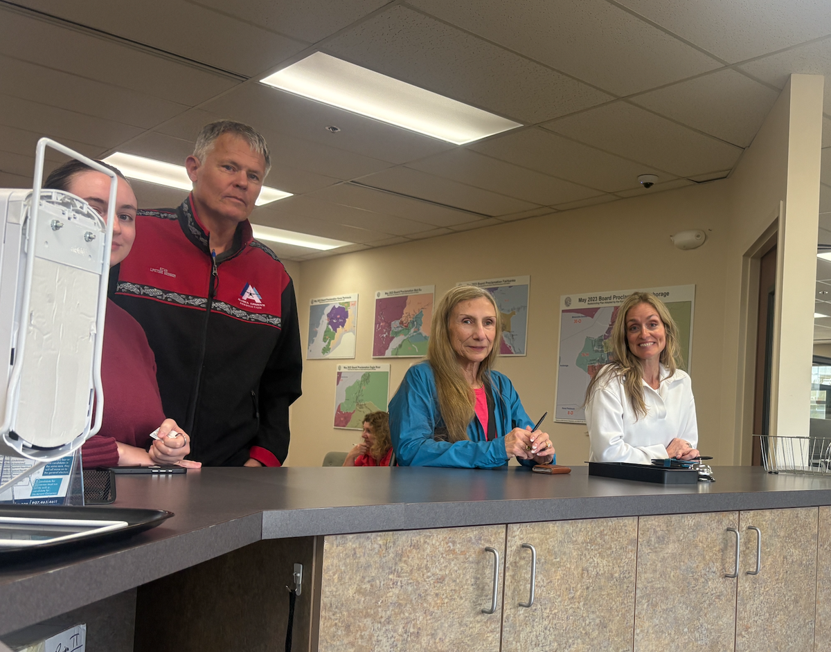 In shakeup, disqualified governor candidate's running mate — and his wife — step up to run