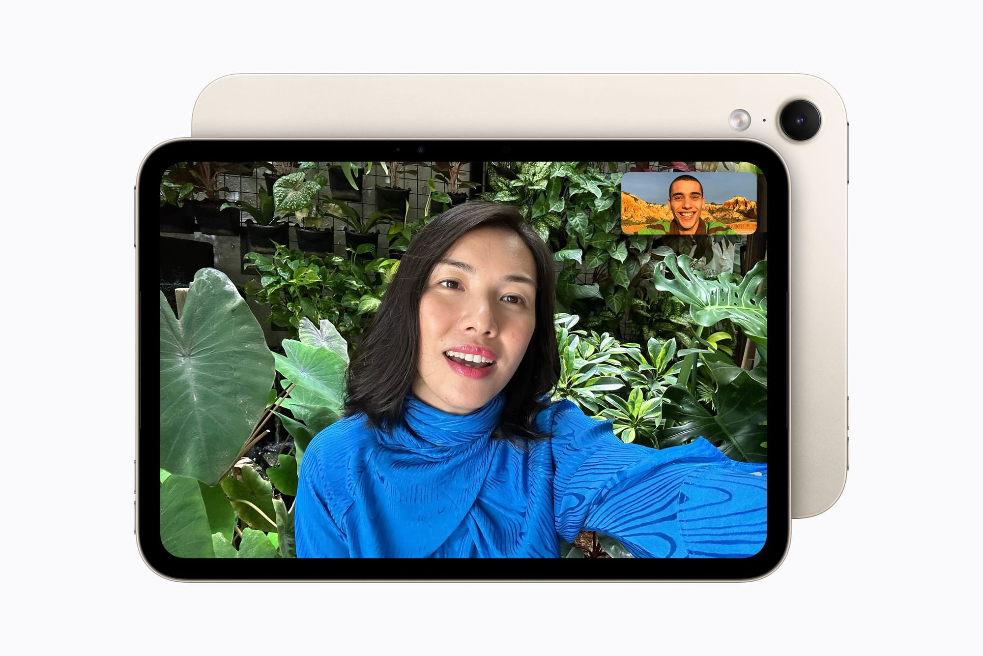 Et FaceTime-opkald på den nye iPad mini i farven stjerneskær.