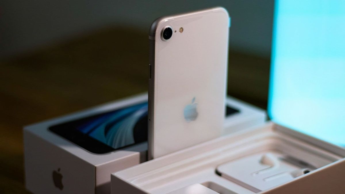 Apple begynder at sælge refurbished iPhone 16e i USA til 419 dollar Artikelbillede