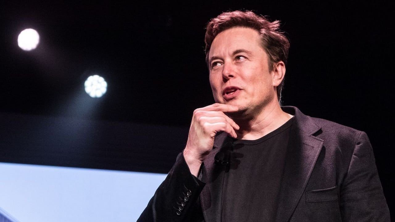 SpaceX viser AI-prototype, der er tyndere end en iPhone Artikelbillede