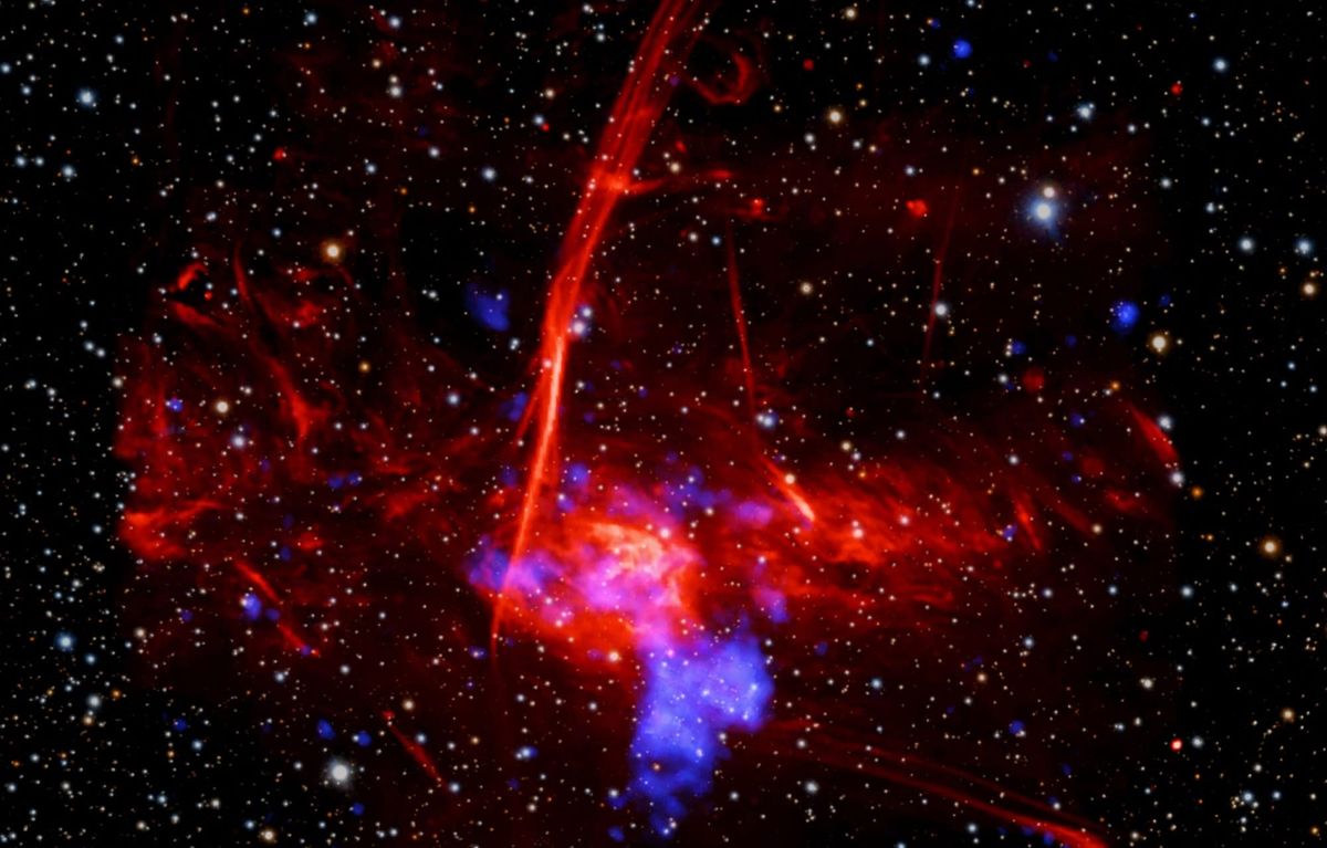 Possible Supernova Remnant in Galactic Center