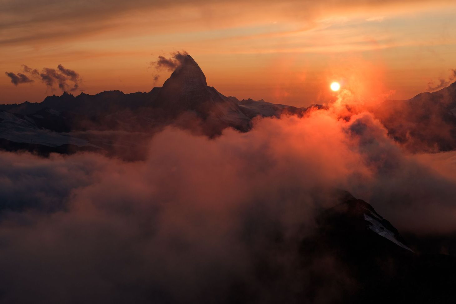 I am an outdoor and nature writer, editorial professional, and photographer.