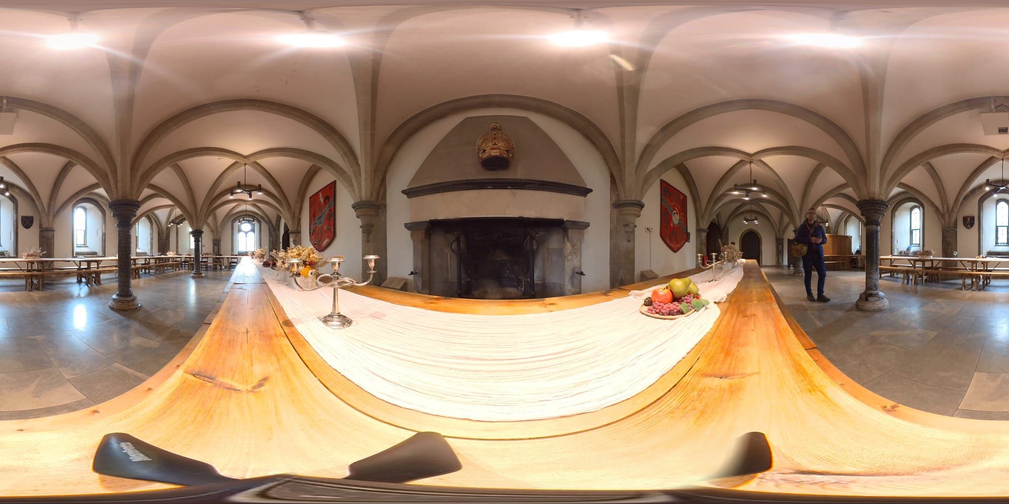 Be there: Bishop's Palace Medieval Undercroft in Glorious VR