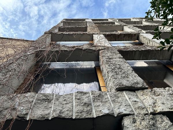 ⟁ Member's Supplement: 15 Clerkenwell Close, London by Amin Taha