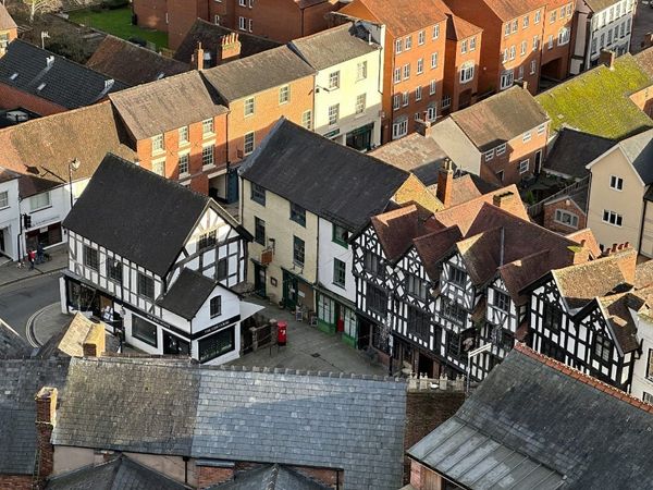 📝 Field Notes from my Camper-van-camino: Frankwell, Ludlow a Church and a Pub