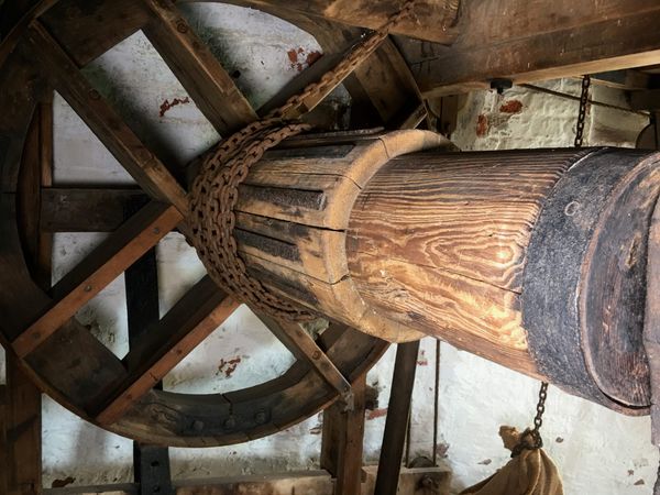 ✨ Treasure Hoard: The evil-warding marks at Marsh Mill, Thornton