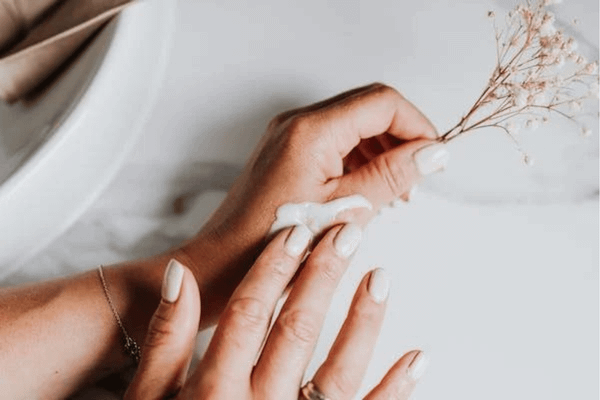 The 5 Best Natural Lotions For All Skin Types: A Solution That Will Truly Nourish And Hydrate Your Skin Naturally