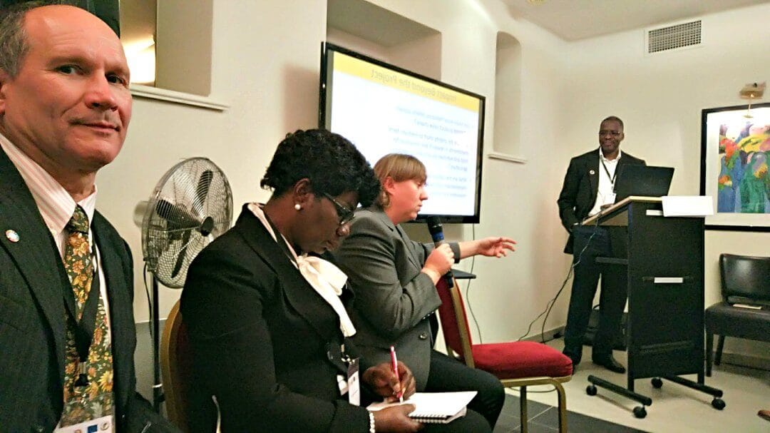 Pat Heslop-Harrison y otros debaten sobre los Objetivos de Desarrollo Sostenible