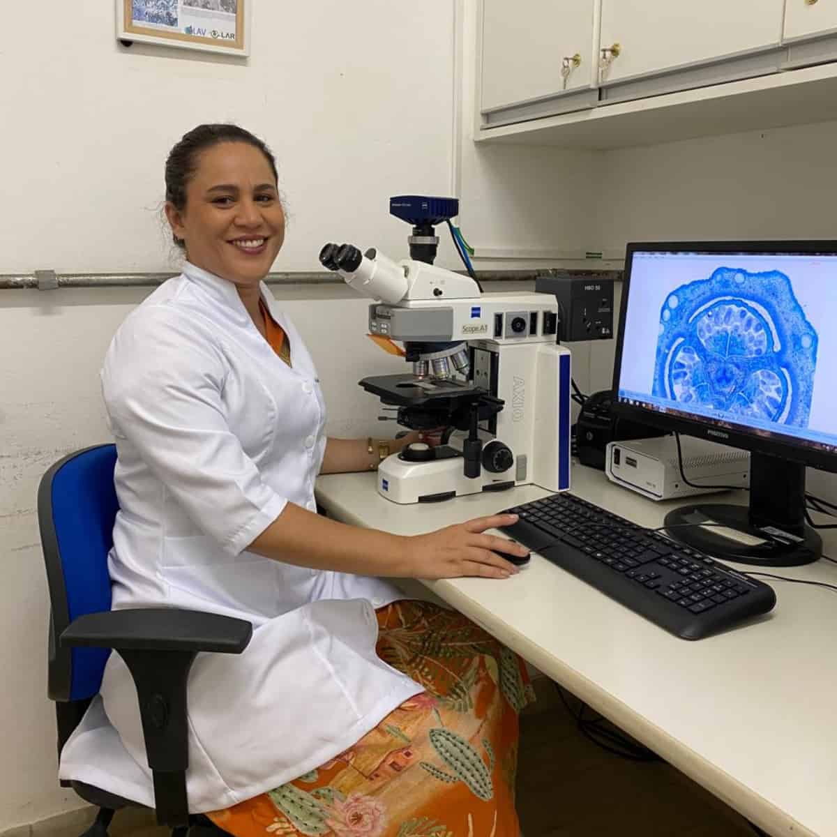 Hellen C. Mazzottini-dos-Santos: The “Palm Lady” and A Passion for Plant Anatomy