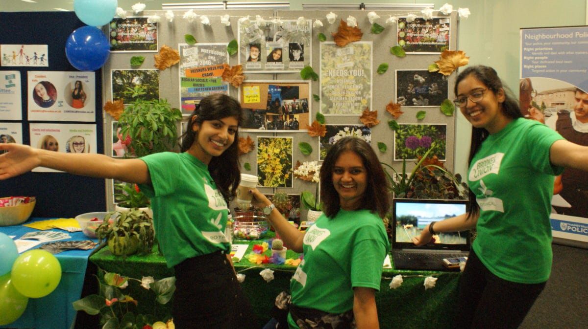 What does it take to run a botanical society?