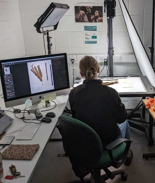 Lights, Camera, Action! Behind the lens of Kew’s mass herbarium digitisation project