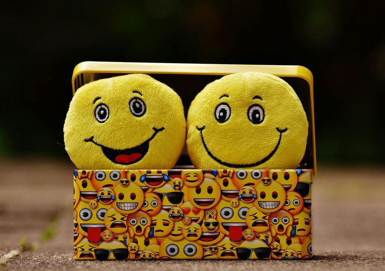 Scopri le 7 nuove Emoji che arriveranno nel 2024: preparati a usarle!