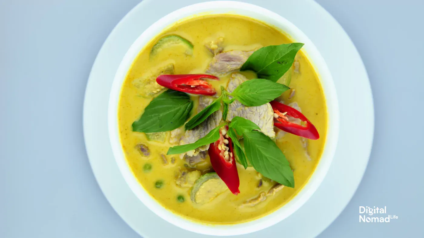 Green curry dish