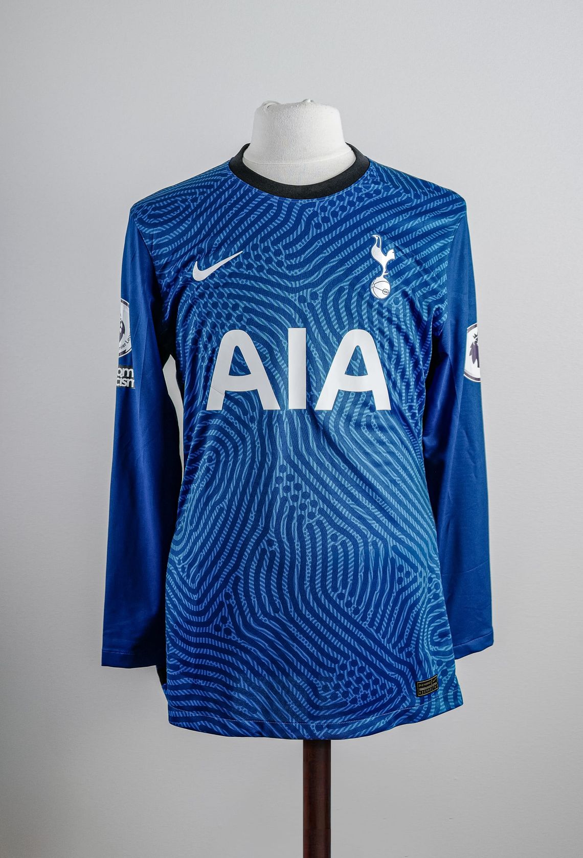 Hugo Lloris Player Issued Blue Tottenham Shirt - Lilywhite Collection match-worn Tottenham shirt