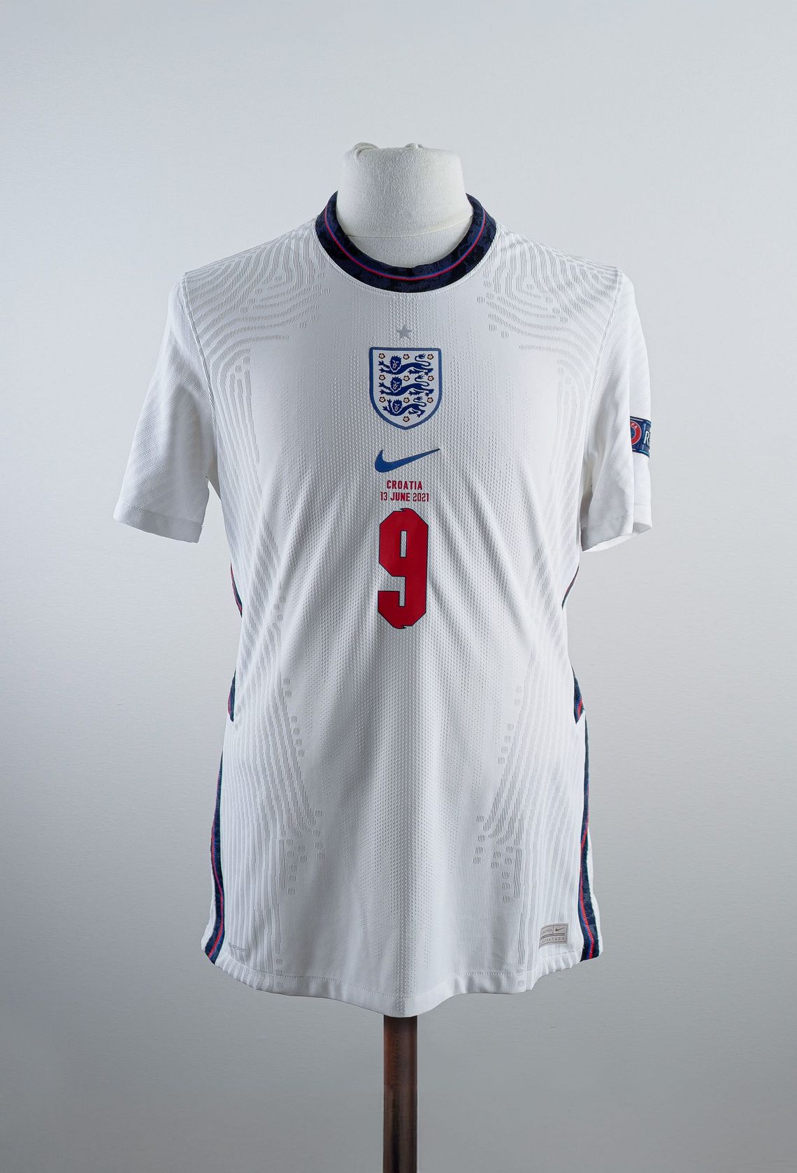 Harry Kane England vs Croatia Match Issue Shirt - Lilywhite Collection match-worn Tottenham shirt