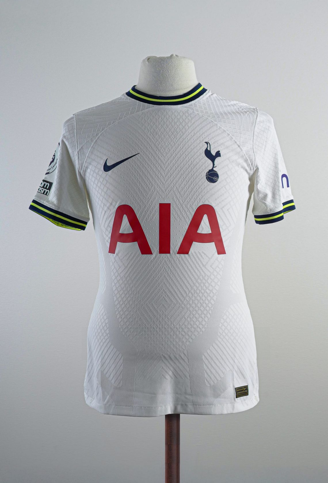 Pedro Porro Debut Match Worn Tottenham Shirt - Lilywhite Collection match-worn Tottenham shirt