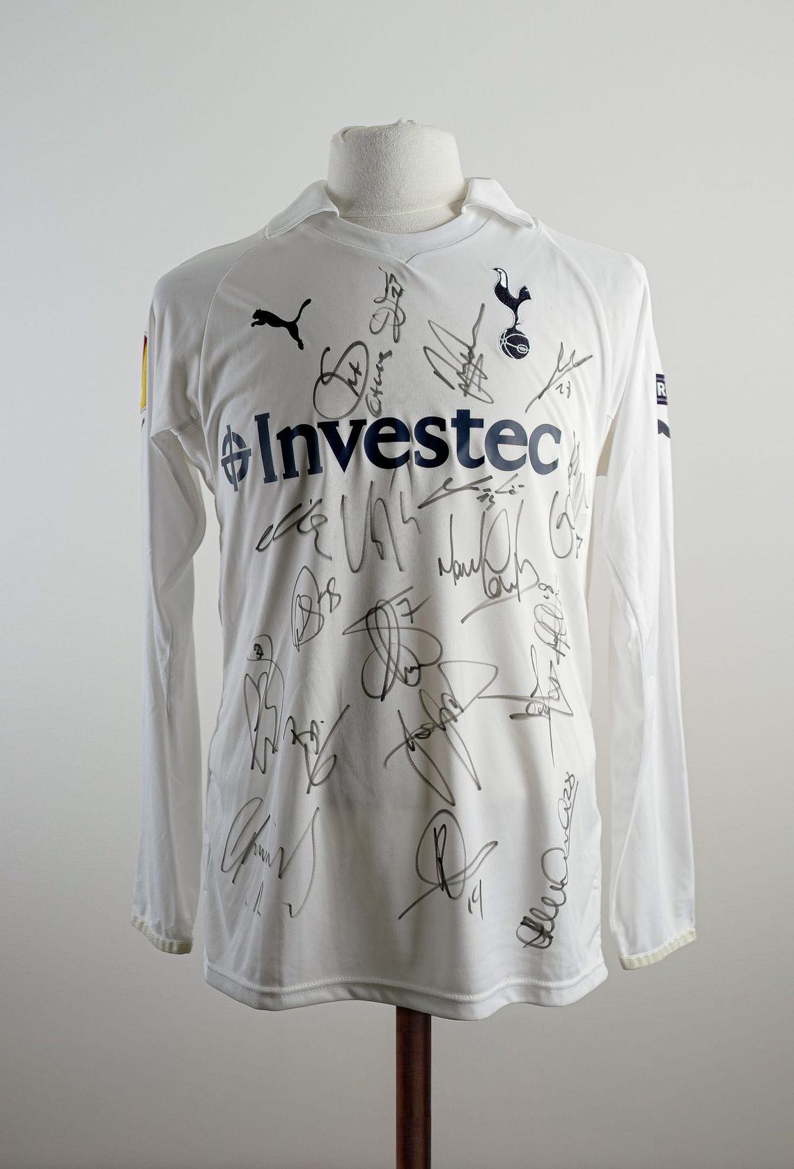 Van Der Vaart - Lilywhite Collection match-worn Tottenham shirt