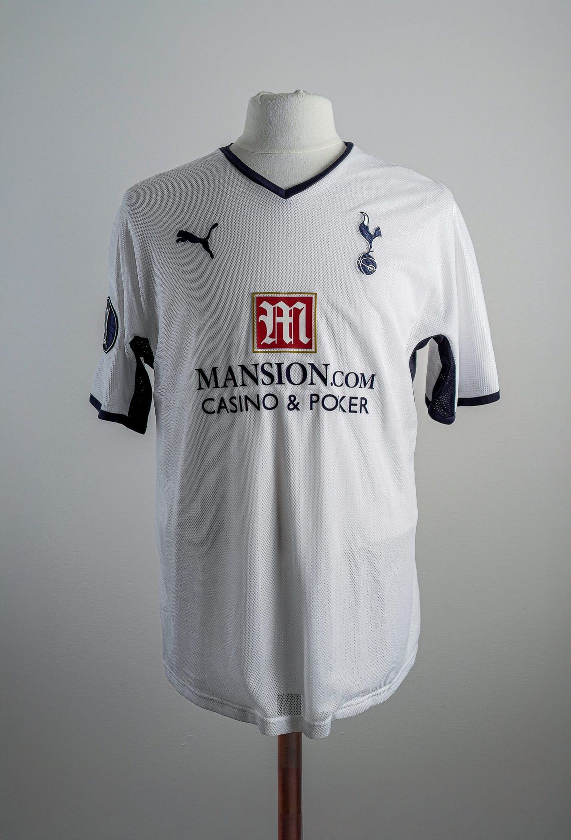 Frazier Campbell Match Issued UEFA Cup Tottenham Shirt - Lilywhite Collection match-worn Tottenham shirt