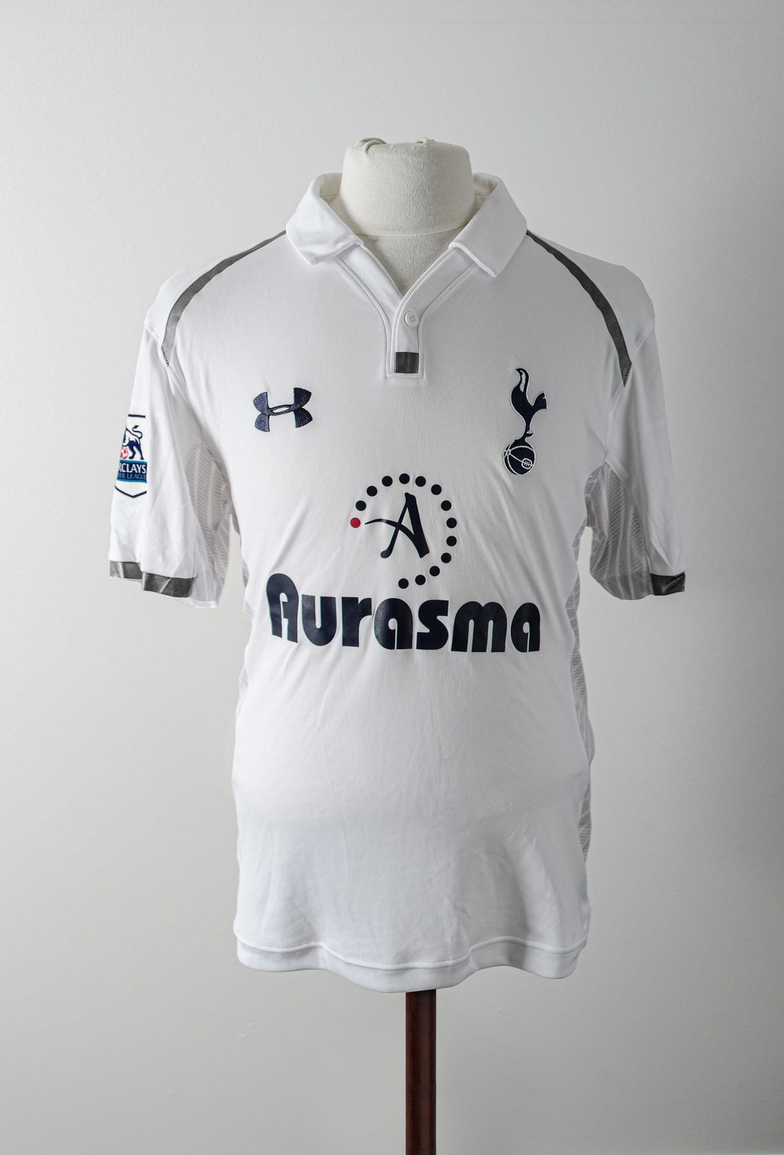 Emmanuel Adebayor Match Issued Tottenham Shirt - Lilywhite Collection match-worn Tottenham shirt