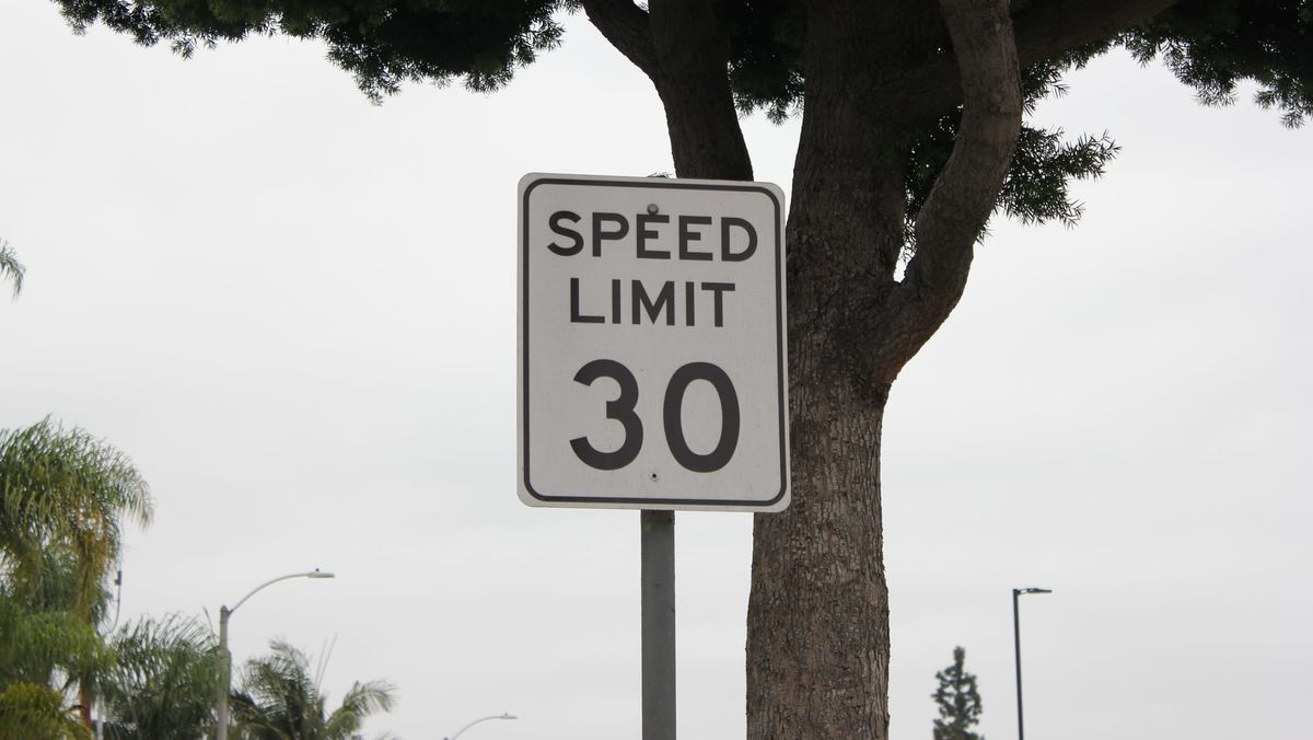 Bell Gardens pumps the brakes near Ford Park