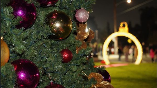 Bell Gardens considers up to $70K in holiday decorations