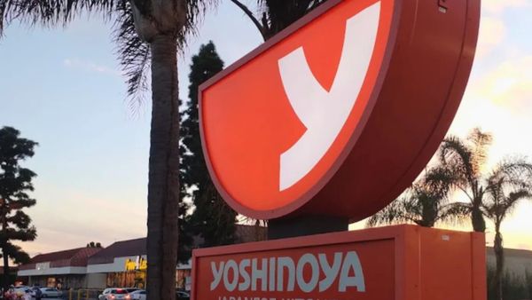 Man shot near Yoshinoya in Maywood, suspect remains at large