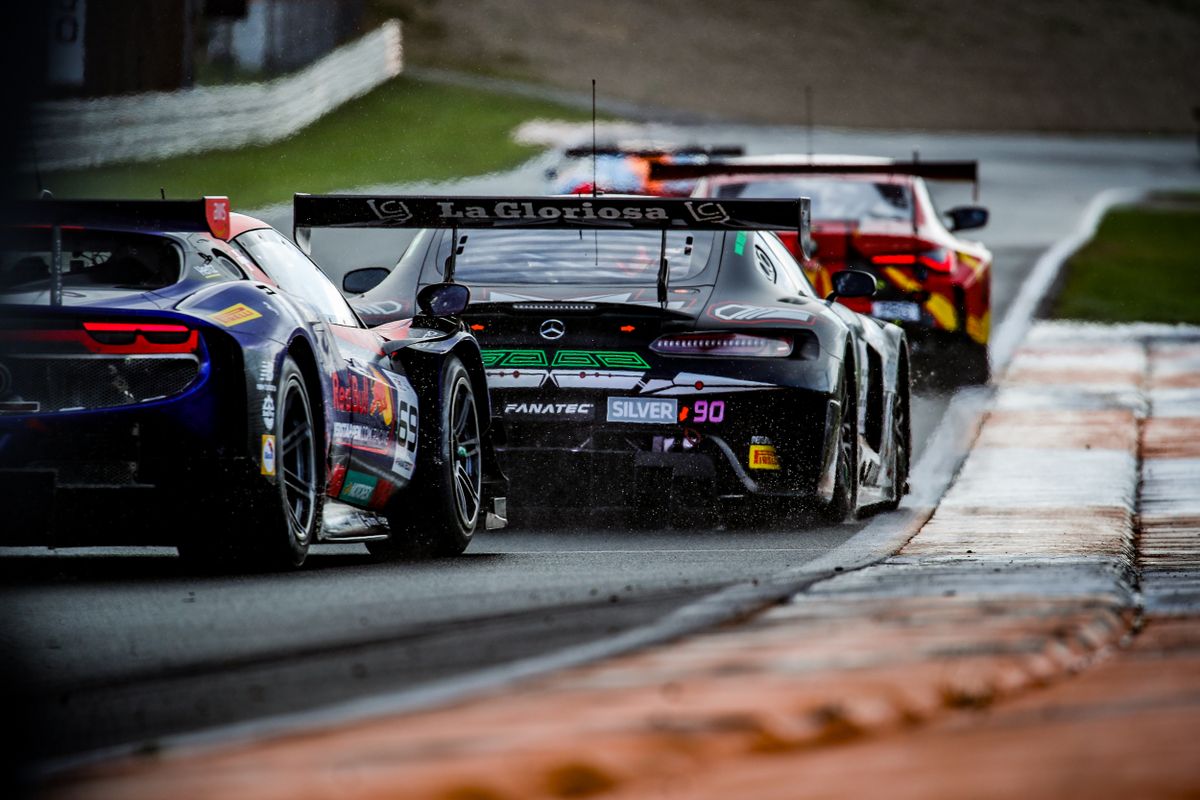 Fanatec GT World Challenge 2024: Global Motorsport Spectacle Set for an Electrifying Season