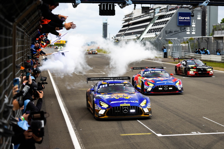 #80 Mercedes-AMG Team RAVENOL, #3 Mercedes-AMG Team Verstappen Racing