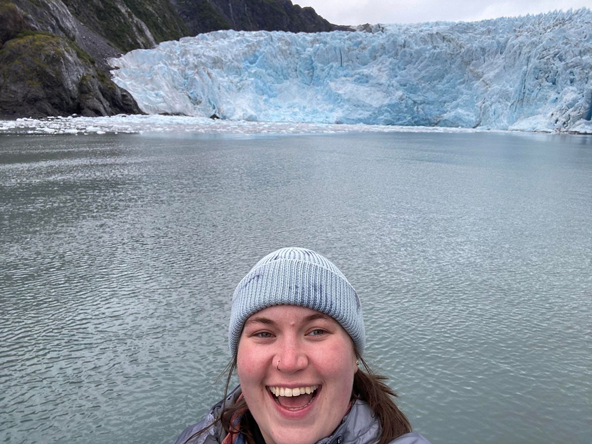 Meet the Readers: Carole Hodorowicz