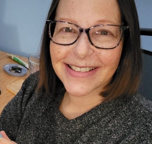 Meet the Readers: Kim Moldofsky