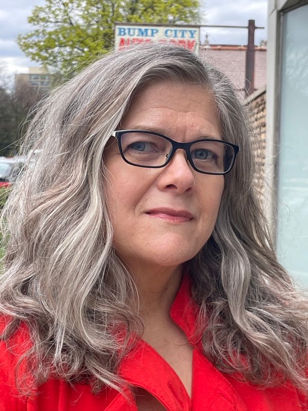 Meet the Readers: Molly Sackler