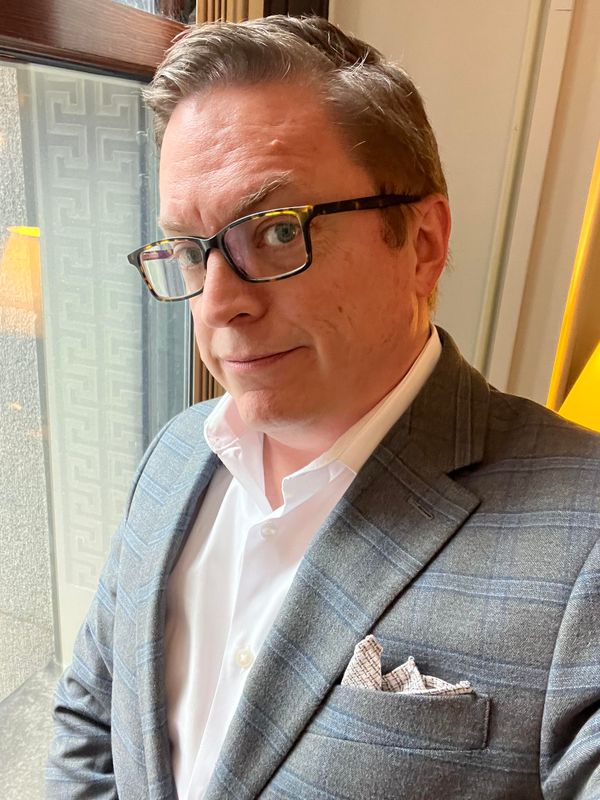 Meet the Readers: Scott Smith