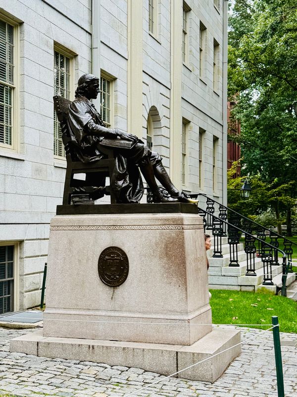 哈佛校园第一跑，心情超级好😊