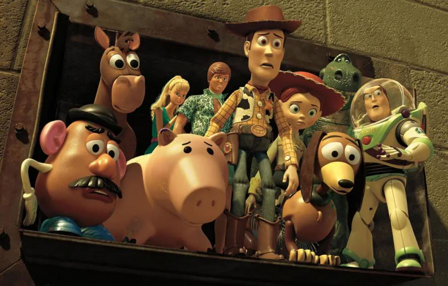 From hand-drawn to polygons: A toy story