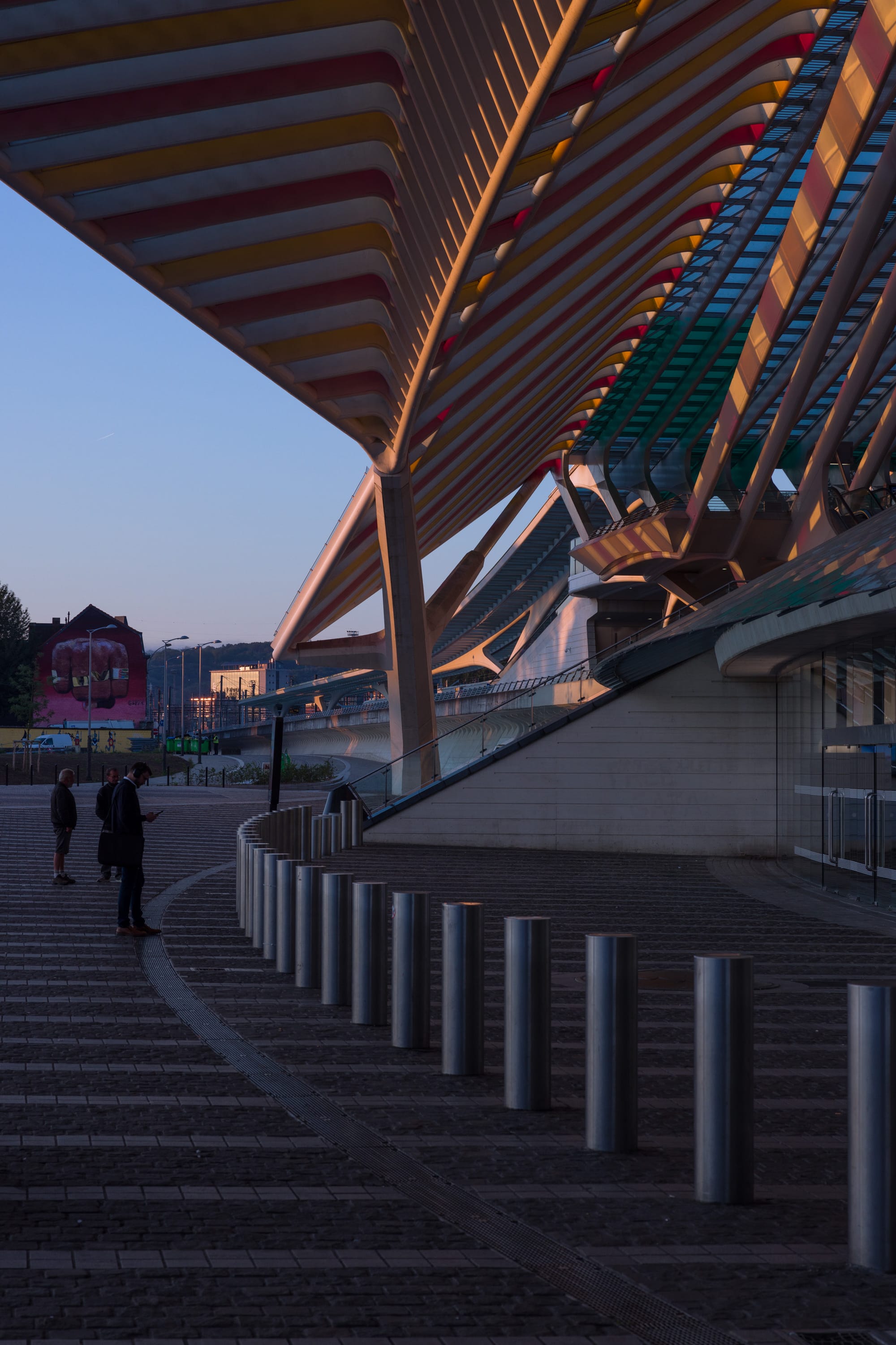  The entrance to the Liège-Guillemins railway station at dawn