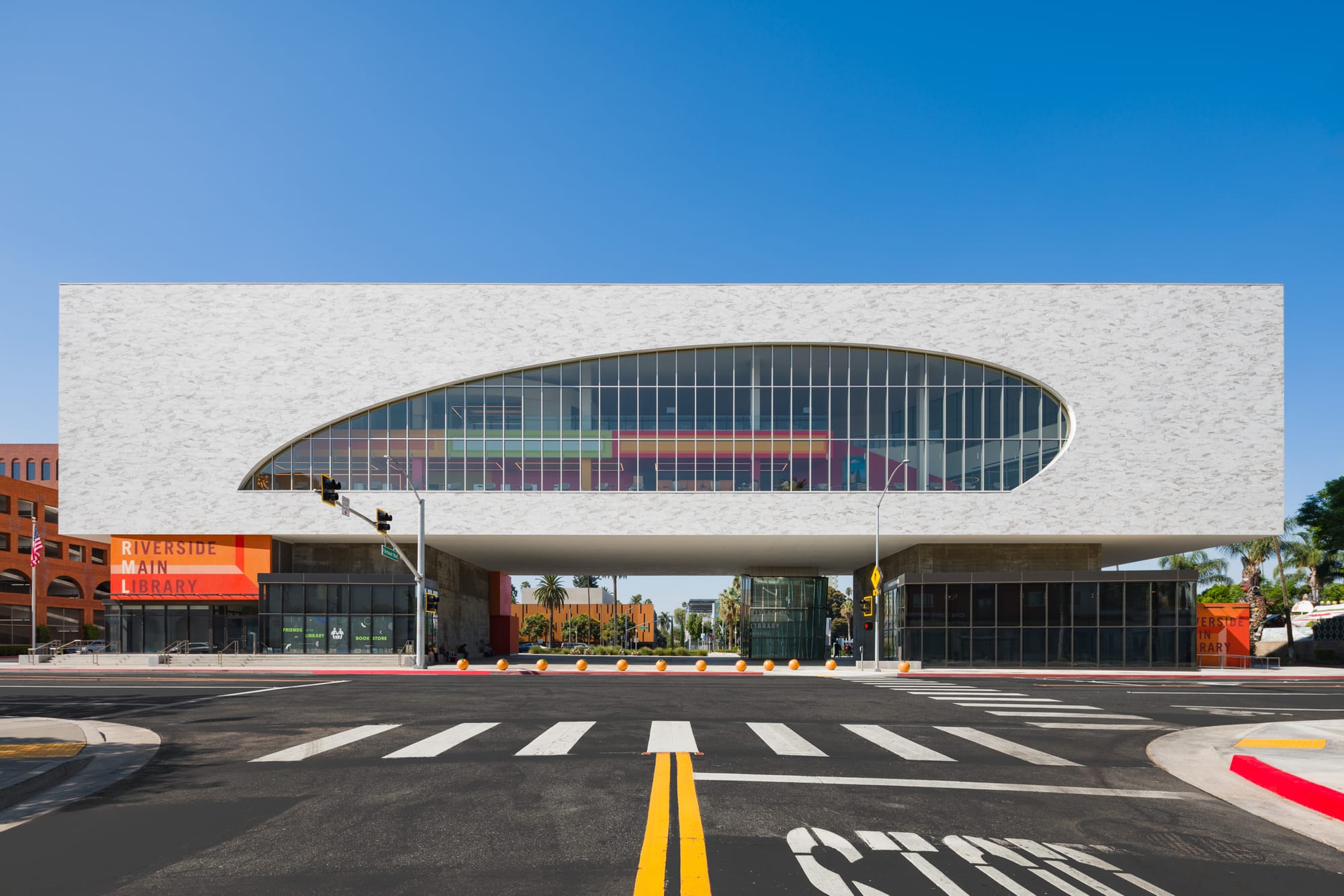 Daytime front elevation view of the Riverside Main Library, in Riverside, CA