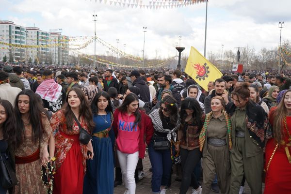 Foto Galerî - Newroza 2025ê, Amed