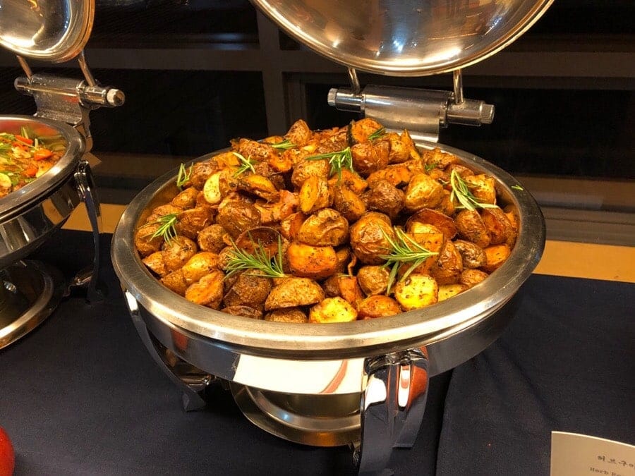 Tired of the Same Corporate Dining Spots? Try Office Catering in Seoul — 6
