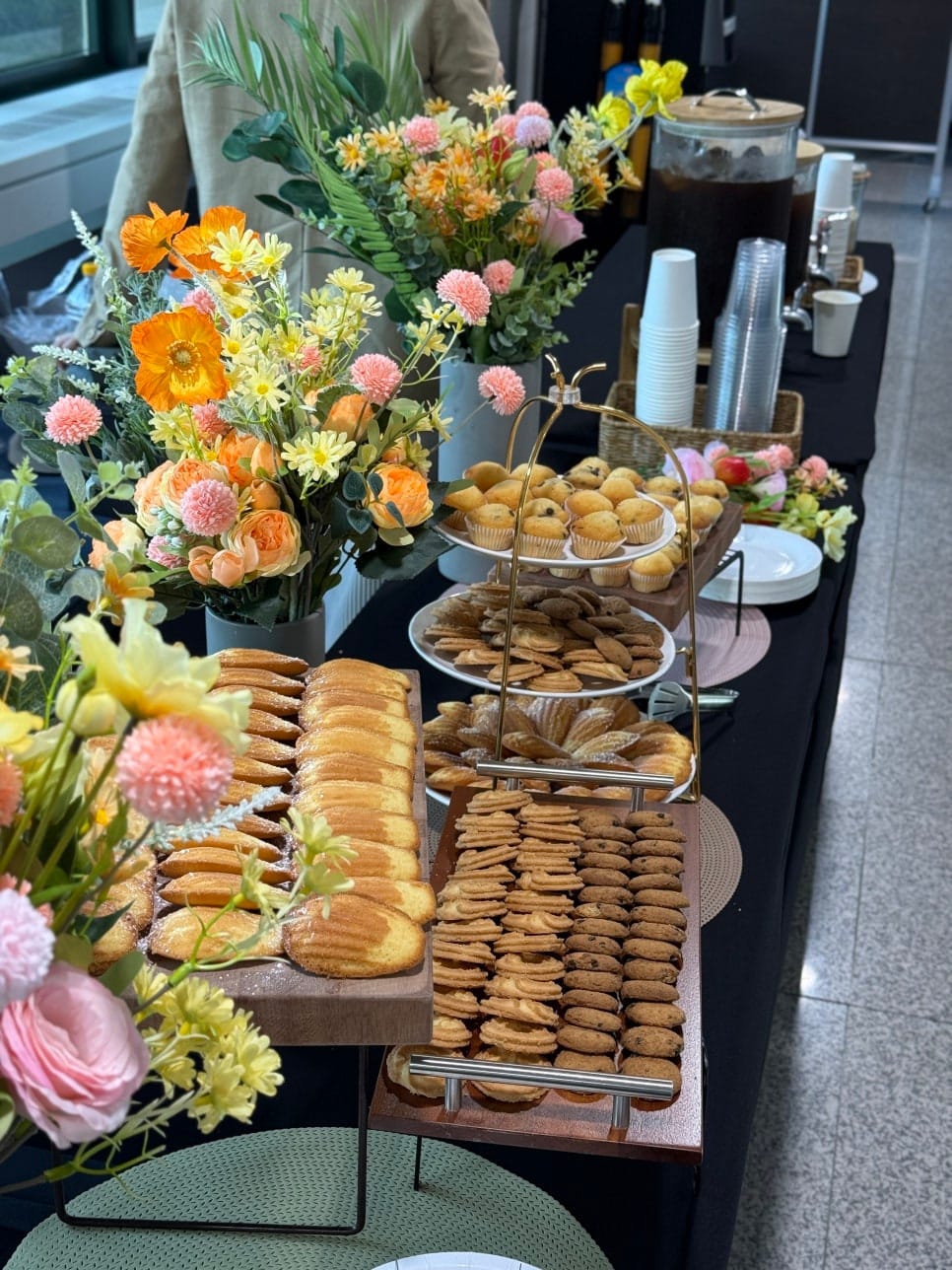 VIP Session Coffee Break & Formal Lunch Course Menu Catering — 6