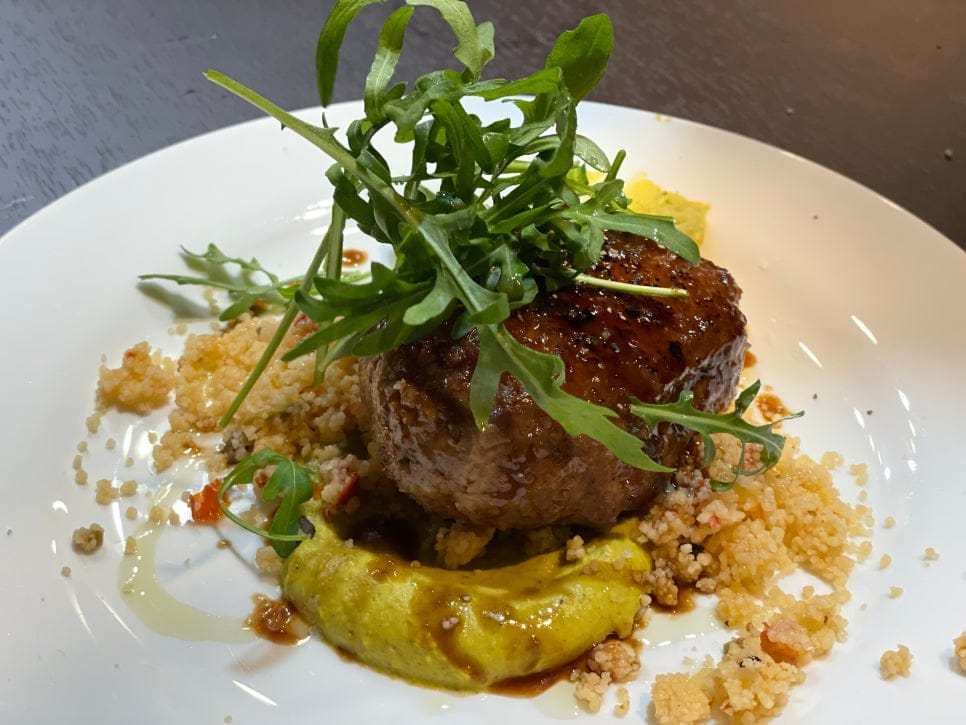 VIP Session Coffee Break & Formal Lunch Course Menu Catering — 23