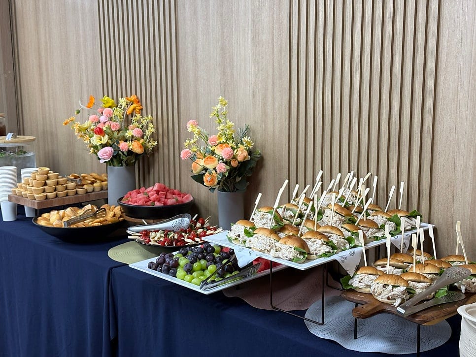 Seminar & Conference Refreshment Catering: 3 Reasons Every Event Planner Should Know