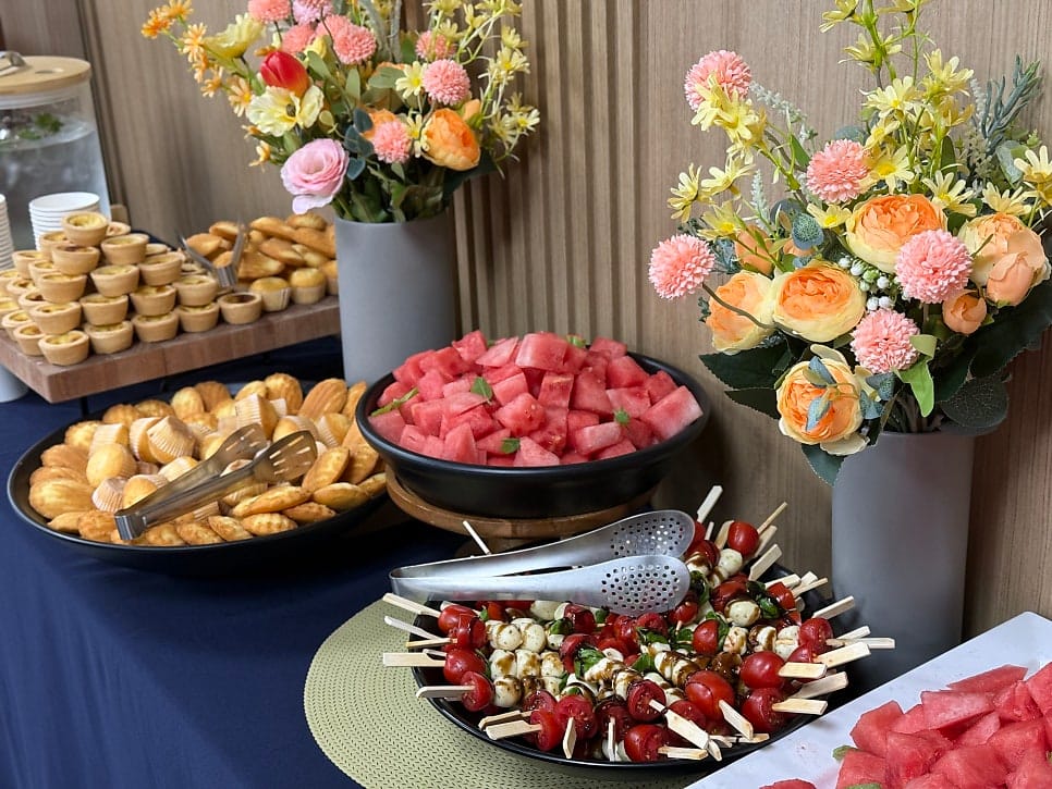 Seminar & Conference Refreshment Catering: 3 Reasons Every Event Planner Should Know — 3