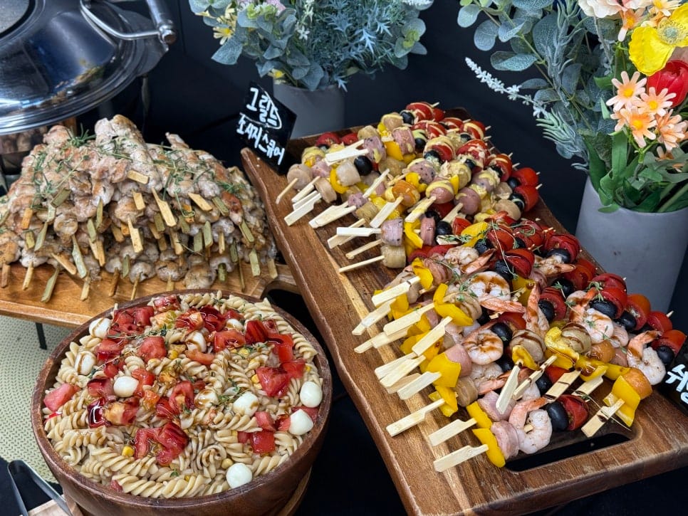 Corporate Office Catering in Itaewon — Chef's Table Catering at Cheil Worldwide — 7